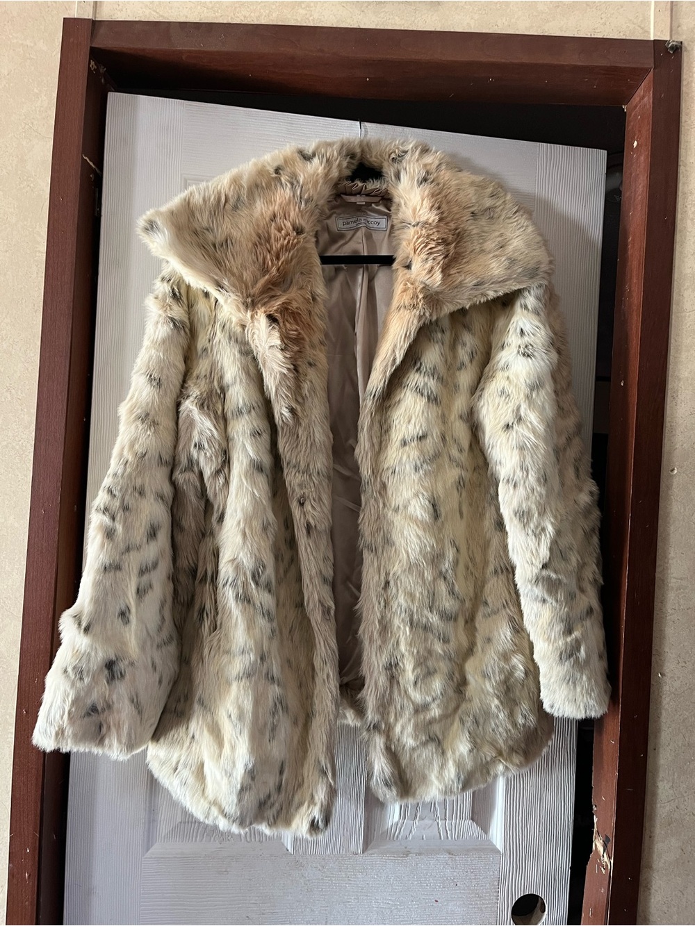 VTG Pamela McCoy Collections Snow Leopard Faux Fur Coat Size18/20 XL/1X Plush